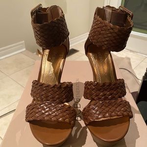 Brand new Bcbgeneration size 5.5